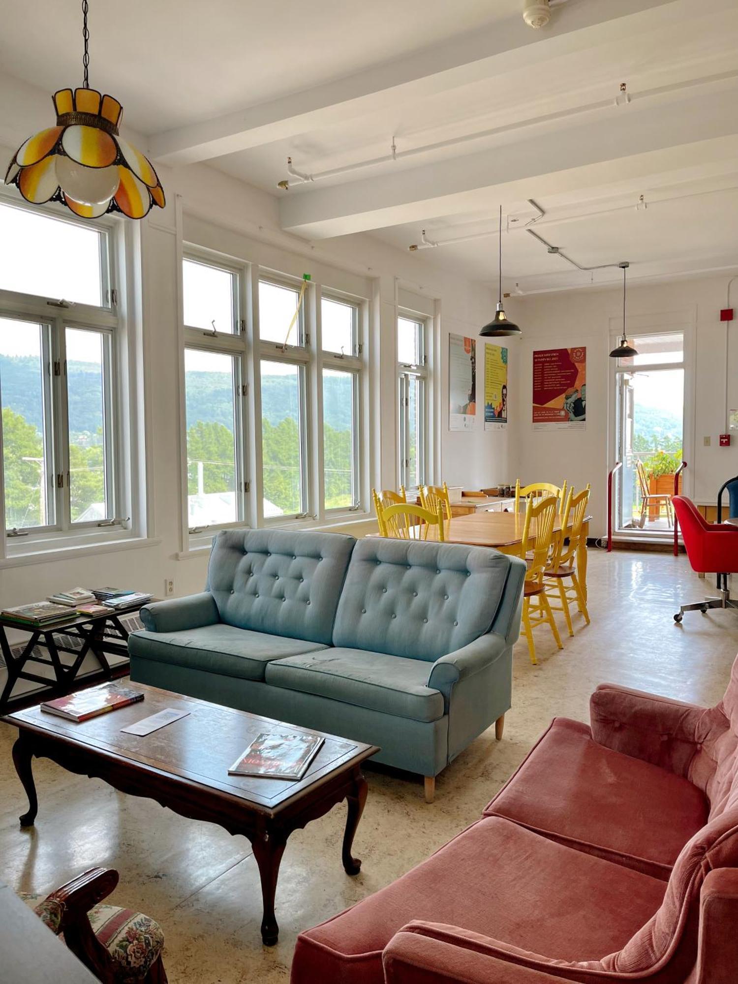Auberge De Jeunesse Des Balcons Baie-Saint-Paul Exteriör bild