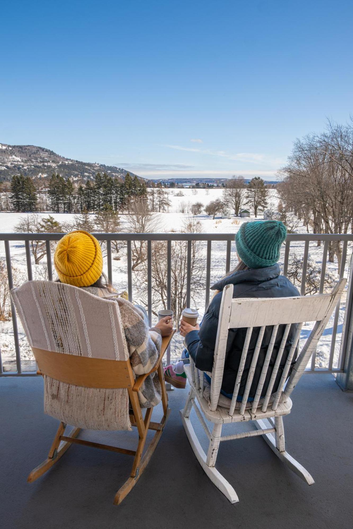 Auberge De Jeunesse Des Balcons Baie-Saint-Paul Exteriör bild